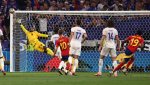 По минути: Испания - Франция 2:1