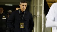 По-зле и от Ливърпул: Генчев удари невиждано дъно