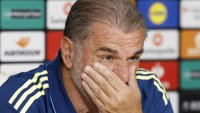 Във Форест още умуват дали да уволнят Анге
