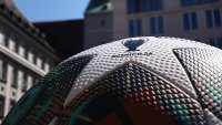 Английската футболна лига скочи на УЕФА заради календара