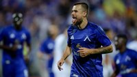 Левски сгъна Монтана на 5, Вуцов пак спаси дузпа