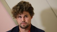 Българин победи Магнус Карлсен на шах и си свали гащите от радост + ВИДЕО