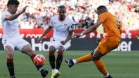 Реал се измъчи с 9 от Севиля