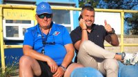 Божинов с любопитен трансфер