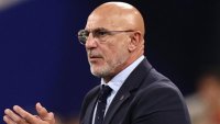 Фуенте е изненадан от избора на Родри за Барса
