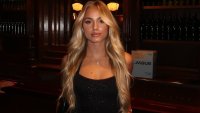 Пропадна срещата на две от най-сексапилните футболистки 