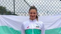 Лиа Каратанчева се класира за четвъртфиналите на двойки в Торино