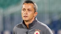 Ще го уволни ли ЦСКА? Христо Янев бесен след драмата