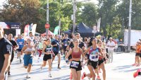 8000 души от 66 държави се пускат на маратона в София