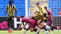 Ботев Пловдив разгроми Септември с 3:0, Калу блесна с 2 гола
