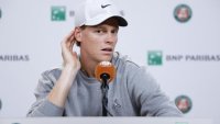 Официално: Коляното спъна Синер за Синсинати