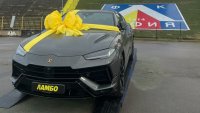 Lamborghini Urus S засия  на стадиона по време на  „Левски“ – „Арда“