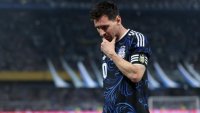 Рядко признание от Меси: Аз съм Ману на футбола
