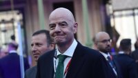 Саудитска Арабия застана зад Инфантино