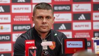 Димитров призна: Наясно сме, че ще ядем много шамари