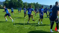 Левски с първа тренировка в Правец