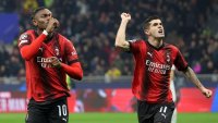 Българин остана резерва за Милан при бой за Купата
