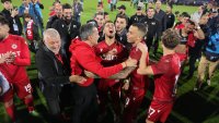 Луд купон! ЦСКА показа кадри от празненствата в съблекалнята след триумфа + ВИДЕО