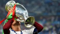 Евро 2016: Португалия нокаутира Франция насред Париж