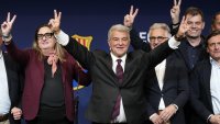 Лапорта е горд с новите световни шампиони от Барса