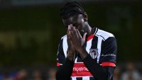 Гримзби елиминирал Ман Юнайтед с нередовен играч