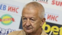 Крушарски: Работя с отбора, не с феновете