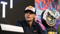  Никола Цолов запазва реални шансове за титлата във Формула 2
