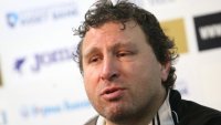 Вили Вуцов избухна: Ончо, Бончо, Тарадончо. От 20 години са там тези льохмани