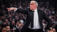 Стана ясна заплатата на легендарен треньор, ако се върне в Атина