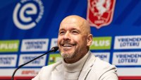 Ерик тен Хаг сменя Куман начело на Нидерландия