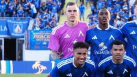Уулвс и Рен го искат: Левски закова цена на Светльо Вуцов
