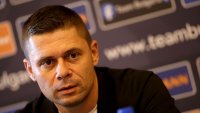 Александър Димитров с нови строги прави за националите