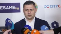 Викове "Оставка", но Сашо Димитров отказа да си тръгне
