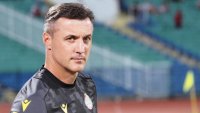 Ботев Пловдив е обречен: Левски идва на &bdquo;Колежа&ldquo;, а Генчев е в черна серия от 21 мача