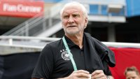 Германия ще се вдигне и ще бие шута на Парагвай