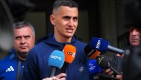 Мечката надъха Левски преди реванша с АЕК: Трябва да сме на 101%&ldquo;