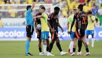 Бразилия се спъна в Колумбия и се натресе на Уругвай