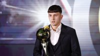 Байерн поискал национал на България