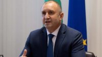 Президентът Румен Радев няма да присъства на Турция – България