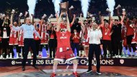 Везенков най-накрая стигна до върха! Олимпиакос е шампион на Европа