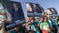 Иран изпищя: Репресирани сме!