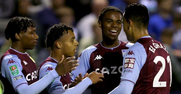 Астън Вила и Норич вкараха по 6 гола за да