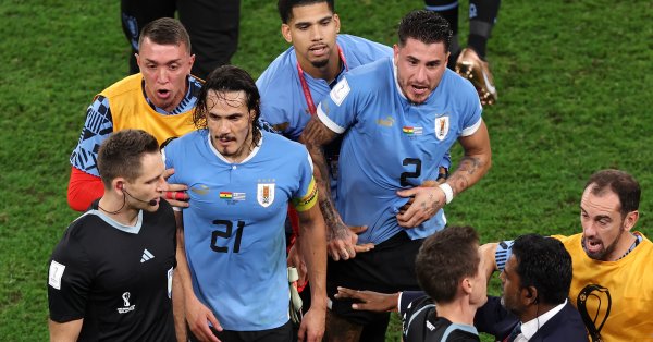 ФИФА уведоми Уругвайската футболна федерация че има време до 9