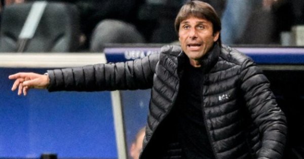 През настоящата кампания Тотнъм има 23 точки и е трети