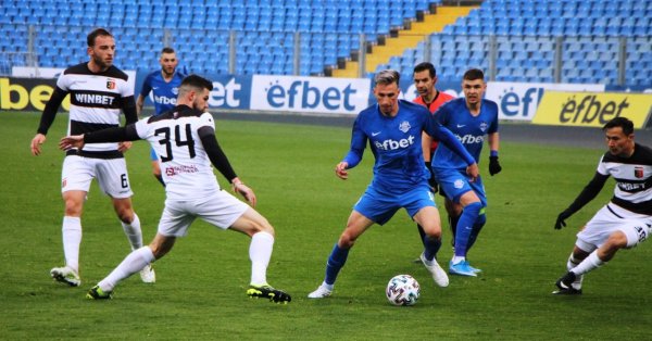 Отборите на Арда и Локомотив Пловдив изиграха един от най резултатните
