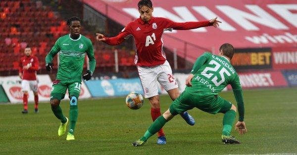 ЦСКА иска да привлече доскорошната звезда на Берое Гаюс Макута