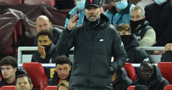 Юрген Клоп смята че Стивън Джерард има перфектна треньорска кариера