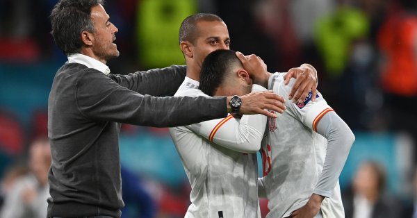 Испанският национал Педри превъртя играта Вестник Марка обяви статистиката от