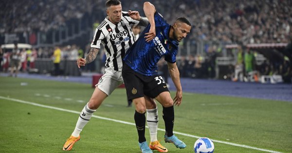 Ако се стигне до трансфер във ФК Торонто Бернардески ще