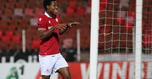 Разликата е голяма защото там трябваше да излезем да обърнем